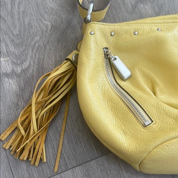 B Makouski woman's Yellow medium Leather Shoulder Bag - Picture 2 of 10